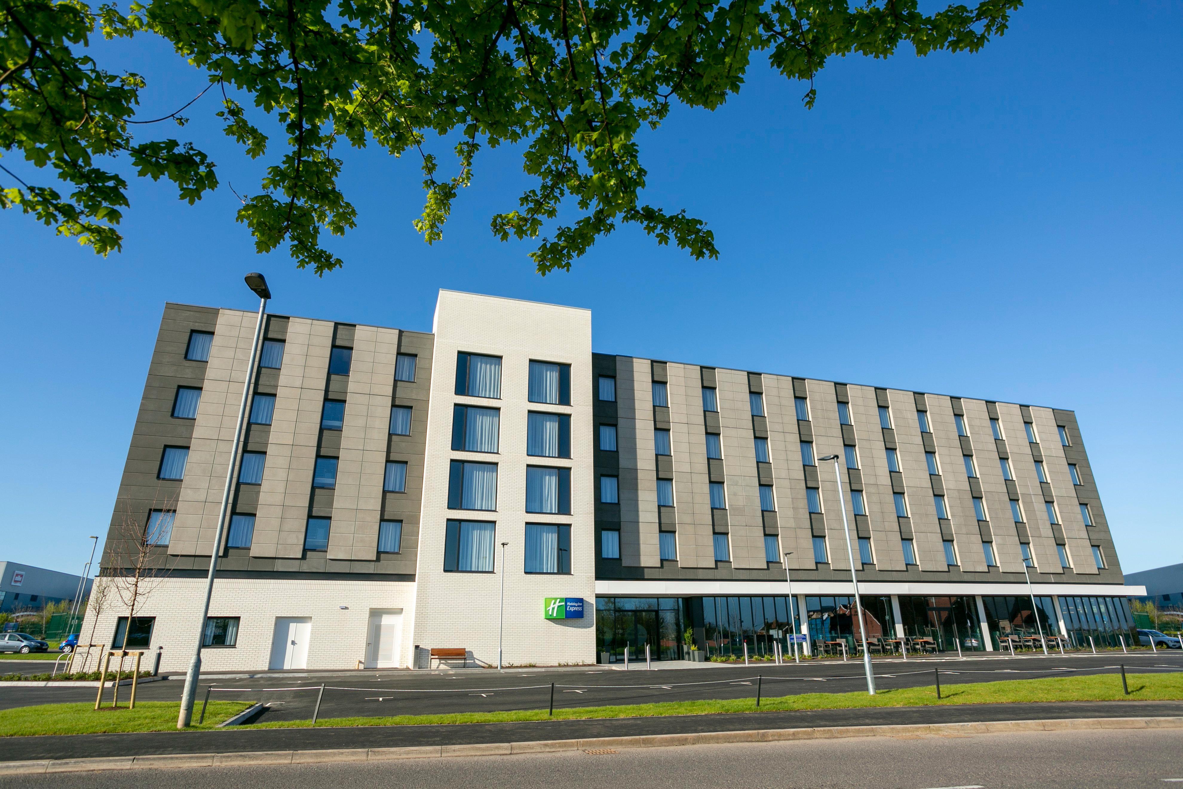 Holiday Inn Express Bridgwater M5, Jct24 By Ihg Buitenkant foto